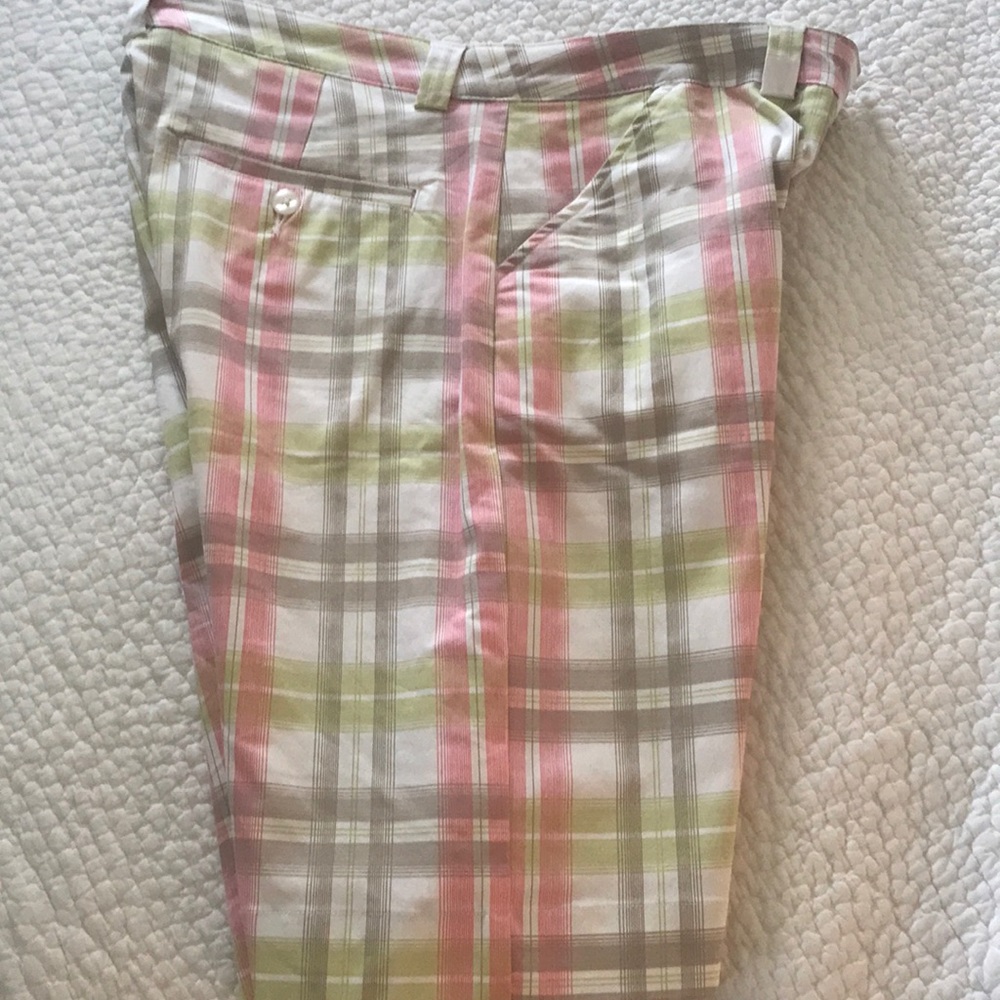 Women’s golf plaid shorts